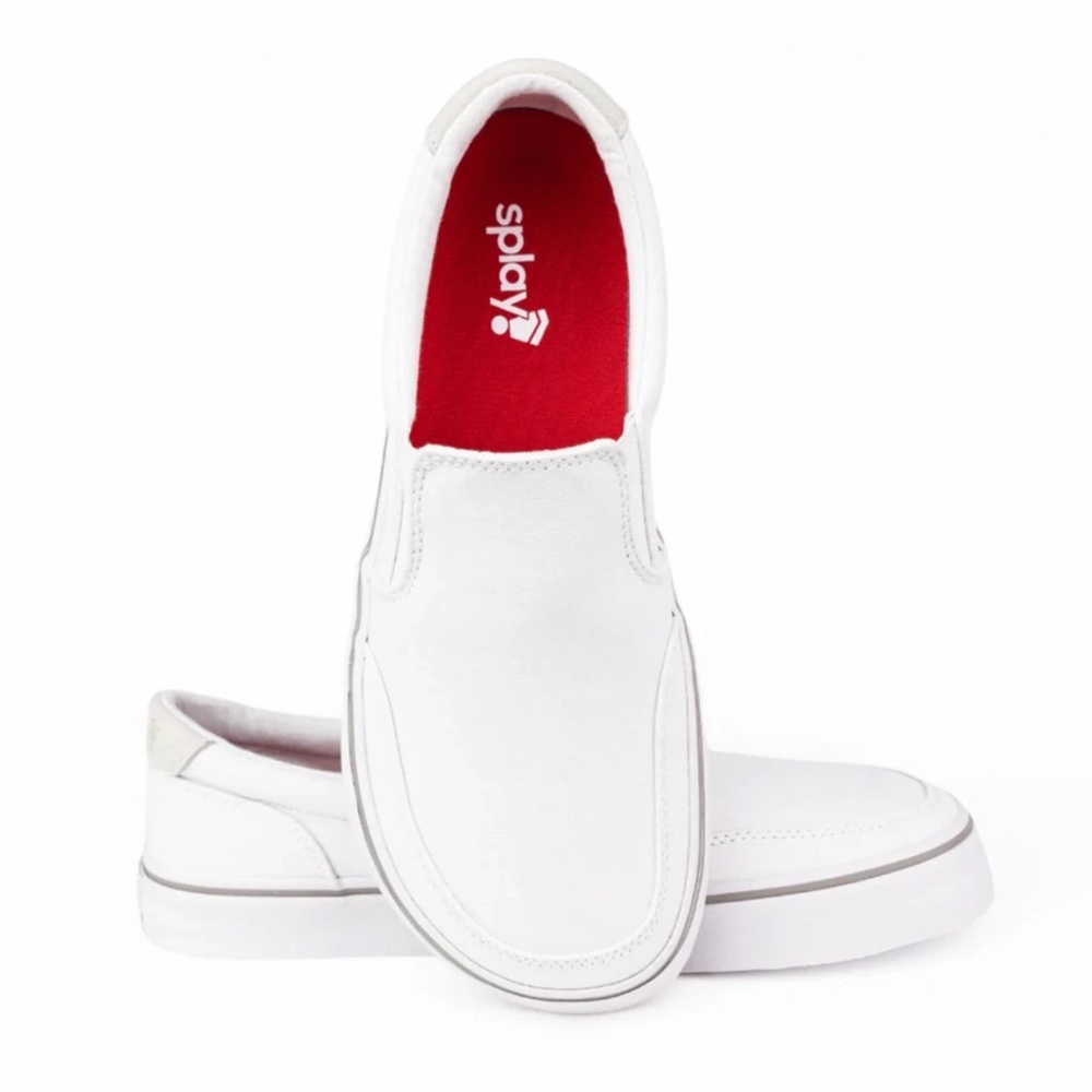 Splay Freestyle Slip On Sneaker M9.5/W11 White Casual Barefoot Minimalist Shoe